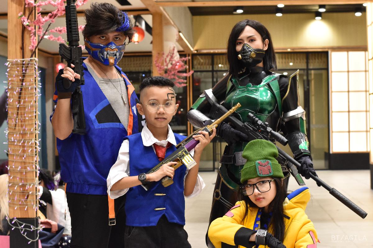 Cai-cai Cosplay Costumes